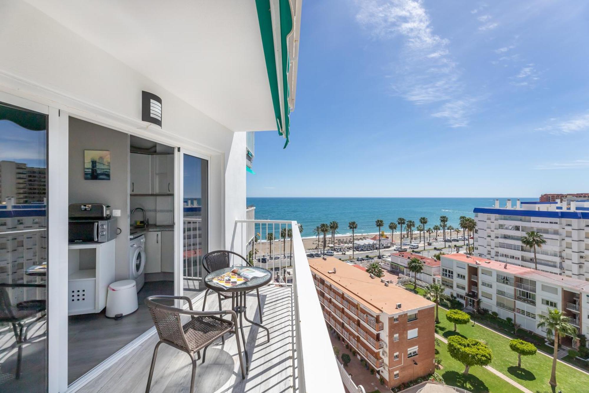 Vb Benalmadena 1 Bedroom Waterfront Apt Exterior photo